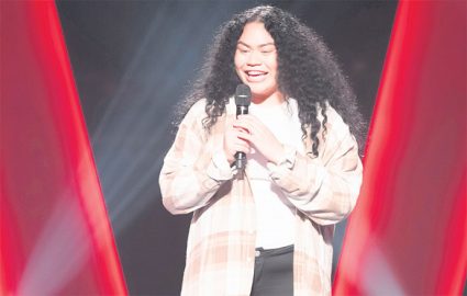 Cambridge Park singer wows judges on The Voice – The Western Weekender